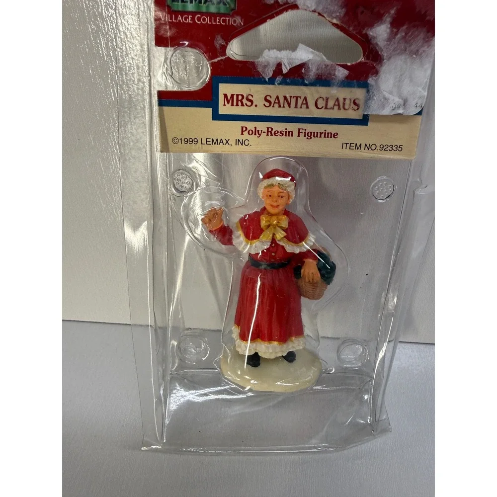Lemax Village Collection Mrs Santa Claus Figurine 1999 Vintage 92335 Red Dress